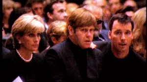 Had she lived, princess diana would have turned 50 last friday. Video Gianni Versace S Death Is Mourned Across The World Part 6 Abc News