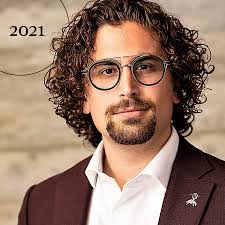 Cody Oakes's Instagram, Twitter & Facebook