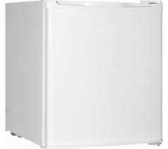 Aaron greenberg, the general manager of xbox games marketing, took to twitter to release a poll asking fans if they would be interested in a special. Buy Essentials Ctt50w20 Mini Fridge White Free Delivery Currys