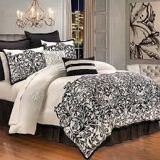 Kardashian kloset is the first luxury designer resale site featuring the kardashian jenner family's fabulous and fun clothing! Kim Kardashian Bed Set From Her Photograph By Brandon Fisher
