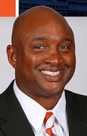 Illinois player returns to coach