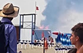Inferno di fuoco alla plaia dio catania.video di maria elena quaiotti Paura E Fiamme Alla Playa Di Catania Un Incendio Ha Causato La Chiusura Di Viale Kennedy Blogsicilia Ultime Notizie Dalla Sicilia