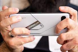 Asus ROG Phone 5 Ultimate in for review ...