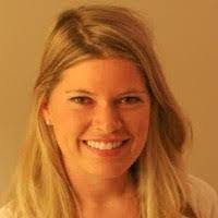 Nora Tarr's Instagram, Twitter & Facebook