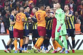 Zorlu maç öncesinde ev sahibi fenerbahçe beko 3 maçtır kazanamıyor. Galatasaray Fenerbahce Maci Yazar Yorumlari Futbol Haberleri