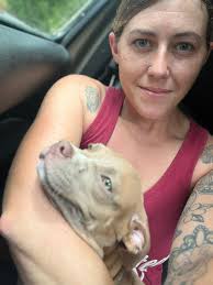 Vintage large gathering basket, 17” high including handle, body of basket,  8” high, 17” wide, 15”depth, in good condition, no broken parts, except few  signs of wear as old. Pickup sw ocala