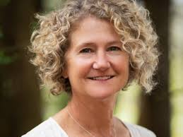 Listings in Artists & Craftspeople, Studios, Other Entertainment and Music  Venues