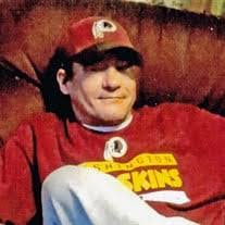 Wayne Roark's Instagram, Twitter & Facebook