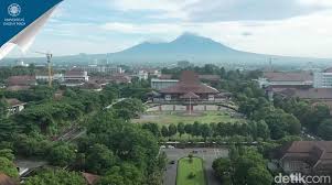 Universitas gadjah mada, university in indonesia. Ugm Buka Beasiswa S2 Bebas Biaya Ukt Ini Daftar Prodi Dan Syaratnya