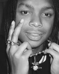 Khari Davis (@airhari_) • Instagram photos and videos