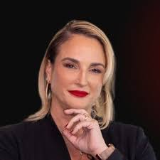 Katie Stepp's Instagram, Twitter & Facebook