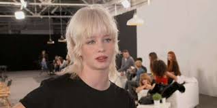 Posting lebih baru posting lama beranda. David Arvingarna Di Twitter Sorry Aber Rudi Voller Gedenkfrisur War Letztes Jahr Schon Gntm