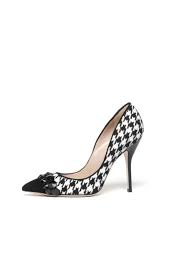 Un choix unique de chaussures de luxe femme disponible dans notre magasin. 900 Idees De Chaussures De Luxe