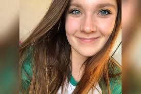 Kelsie Schmidt's Instagram, Twitter & Facebook