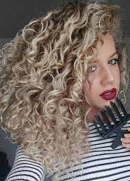 Super Curly Alpha Spiral Perm Directed To Both Sides Of Head Avedaibw Super Curly Hair Spiral Perm Long Hair Hair