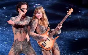 Resta aggiornato su tutte le nuove attività dei måneskin, ora in gara al 71° festival di sanremo con il brano zitti e buoni. The Best And Worst Outfits Of The Last Evening Of Sanremo 2021