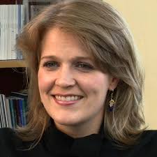 Amy Nunn's Instagram, Twitter & Facebook