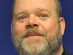 Eggs Benedict: A fun dish to make that has a million variations