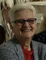 Ann Dauphinais's Instagram, Twitter & Facebook