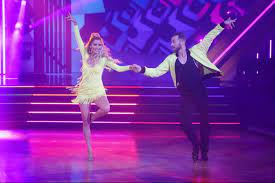 Kaitlyn Bristowe Artem Chigvintsev Dancing With The Stars Kaitlyn Bristowe Cha Cha Dance