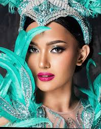 Ahtisa Manalo at Simon Cabaret show