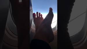 Bei ebay finden sie artikel aus der ganzen welt. Kyle Unfug S Feet In A Plane Youtube