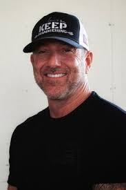 Cameron Hanes's Instagram, Twitter & Facebook