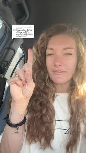 Replying to @Kim Thames Rowe Peaches & Cream OLIPOP taste test🍑💖🥤🤤  #olipoppartner #fyp #peachesandcream #barbie #olipop #olipopreview  #barbiegirl