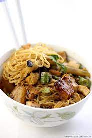 Mi Xao Chay Recipe Vegetarian Soft Egg Noodle Stir Fry Vegetarian Recipes Asian Recipes Egg Noodle Stir Fry