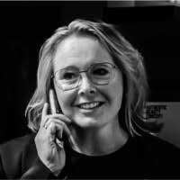 5 "Sandy Van Helden" profiles