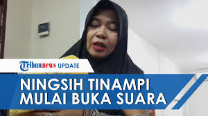 Jun 09, 2021 · setelah diamankan dan diperiksa, timbul menduga pria berinisial a tersebut tengah belajar ilmu hitam dan berhalusinasi mendapatkan bisikan gaib. Konon Mampu Sembuhkan Pasien Secara Gaib Ningsih Tinampi Dapat Ilmu Dari Mimpi Dan Pengalaman Pahit Tribunnews Com Mobile
