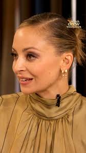 Bra straps, coresets, brassieres...