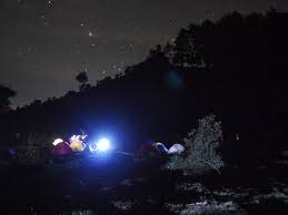 Berikut cara menggambar pemandangan sungai di malam hari yang indah dan cara pembuatannya sangat mudah untuk ditiru. 5 Spot Dengan Pemandangan Bintang Di Malam Hari Yang Memukau Di Indonesia