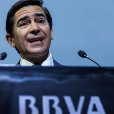 Torres prepara cambios en el consejo de BBVA tras la crisis de Villarejo y  FG