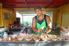 You can get to cenote esmeralda in a few minutes by car. Bacalar La Meilleure Ville Mexicaine Pour Chiller Riri Ou La Belle Vie