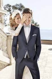 Anzug Hochzeit So Findest Du Deinen Stil Fur Deinen Hochzeits Look In 2020 Anzug Hochzeit Grauer Anzug Hochzeit Hochzeit Brautigam Anzuge