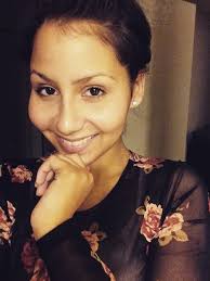 Adrianna Moses's Instagram, Twitter & Facebook