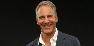 Inside Trek] Behind the Viewscreen: Roxann Dawson