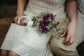 When a formal wedding isn't your cup of tea and you would rather have a relaxed, enjoyable trading of promises and rings, why not let casa de solana bed and breakfast host your florida elopement? St Louis Deluxe Elopement Flowers Elope In St Louis