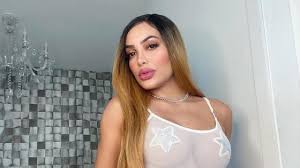 Todo el desarrollo del reto y los tatuajes terminados los mostró andrea valdiri en una serie de historias públicas de instagram, que ya desaparecieron de su cuenta, pero fueron replicadas en otros. Andrea Valdiri Esta Embarazada Kienyke