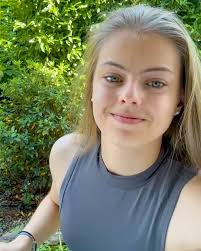 Took a few slow days at home in Switzerland🇨🇭(with great food, of course)  to reset a bit. It’s easy to forget how much clarity comes from just  pressing pause, catching up with friends, watching the ...