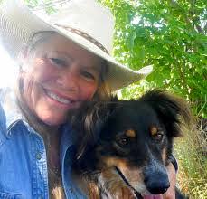 Linda Pool's Instagram, Twitter & Facebook