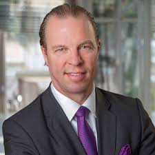 Exploring the relationship between people, business & the economy. Andreas Hasenbalg Direktor Deutsche Bank Ag Frankfurt Xing