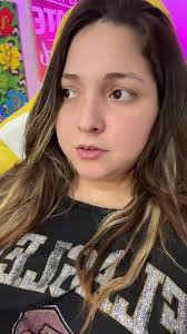 Cosas que le pasan a Miah Rose 🤕🤣 Gracias a Todos los que han estado  pendiente de mi #teamroselive🌹 #amazing #like4likes #fypシ #music #lenteja  #sing #fashion #crazygirl #reallityshow #crazyhistory