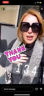 🎶“Donna, Lynn, Pat, Lori, Shelly, Aaliyah, Rose, Brian, Darren, and  Ulysses! Thanks for holdin' down the fort uh HUH!🎶- Whitney Houston :  r/PeopleBeTrippin