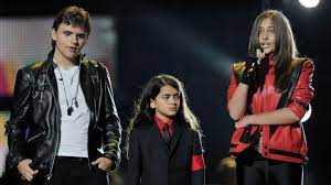 Opinions on what kind of person michael jackson was run the gamut from nutcase child molester to the embodiment of love, misunderstood. Michael Jackson Zehnter Todestag Was Machen Jackos Kinder Heute Stern De
