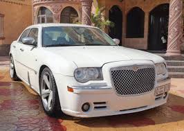 سيارات للبيع في الامارات on instagram اسم المركبـــة كرايسلر الموديـل 2006 المسافة المقطوعه 271600 نوع ناقل الحركة القير اتماتيك اللون car suv car suv