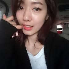 Ratih Hastuti (@ratihvabiola)