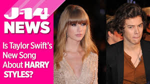 See how tall bruno mars is and compare to other celebs like mark ronson and ed sheeran. Photos Of Taylor Swift Towering Over Celebrities See Them All