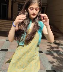 21 Photos Of Meenal Aka Urvi Singh Whom We Recently Saw In Kota Factory Tvf kota factory full cast real names |. 21 photos of meenal aka urvi singh